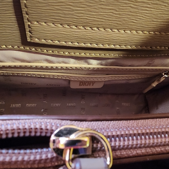 DKNY medium satchel bag - Picture 8 of 8